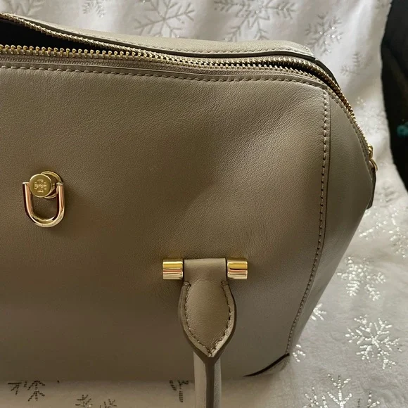 Authentic Tory Burch Satchel - Picture 14 of 14